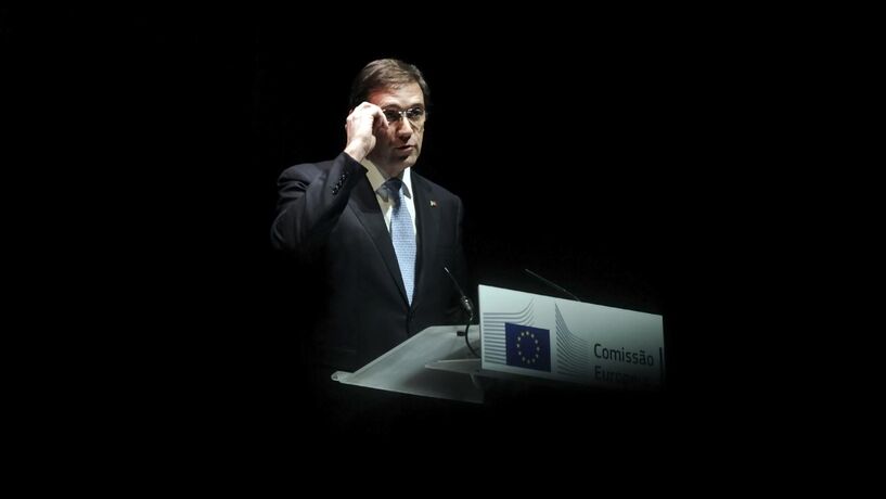 Saída limpa do programa da troika: custos e benefícios