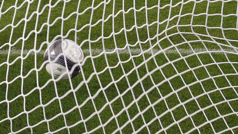 AdC veta não contratação de futebolistas que rescindam unilateralmente