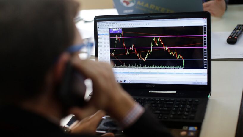 A semana em oito gráficos: bolsas e petróleo afundam na pior semana desde 2008