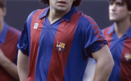 Maradona: FC Barcelona agradece a 'ícone do futebol mundial'