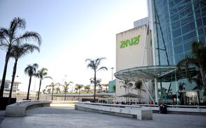 Esquerda quer suspender obras no aeroporto de Lisboa