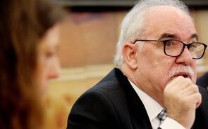 Dois milhões vão receber carta sobre aumento extra nas pensões