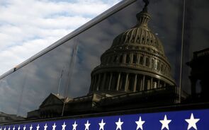 EUA: estímulos à economia de novo em negociação no Congresso