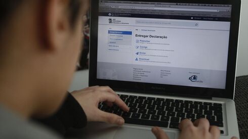 Sabe quem pode receber 0,5% do seu IRS? Lista oficial já está no Portal das Finanças