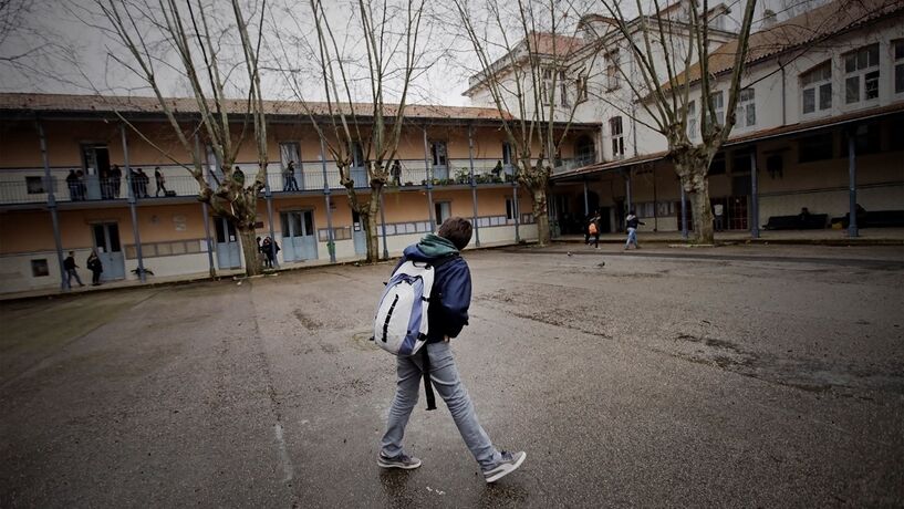 Lisboa: Saiba em que escola deve matricular os seus filhos