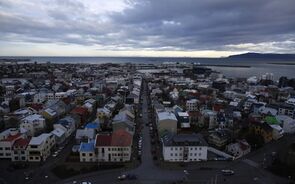 Quer férias sem quarentena? Islândia cobra 100 euros