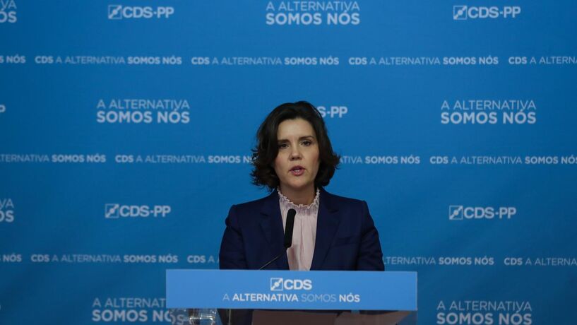 CDS atinge pico da legislatura e Catarina Martins destrona Costa