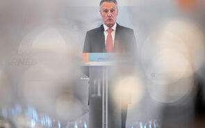 Cavaco Silva: “O erro foi o Estado querer ficar com 50% da TAP. Tudo começou aí”