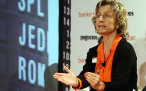 Ministra desafia quadros qualificados a mudarem-se para o interior do país