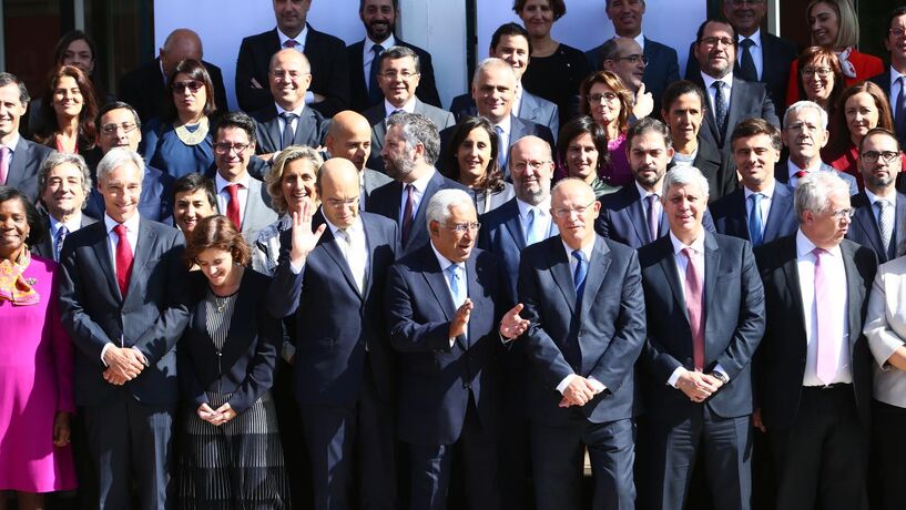 Um quarto dos governantes está ligado a empresas 