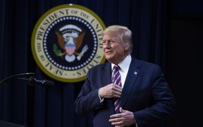 Trump reage a ataques às 16:00
