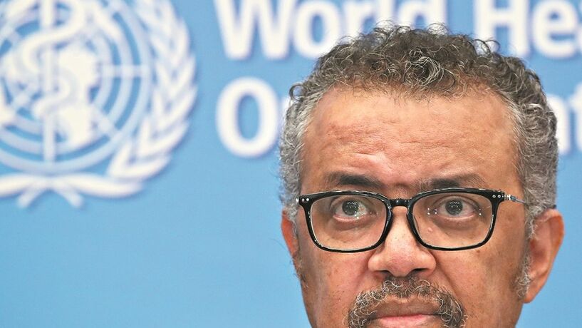 OMS apanha covid com política a mais e dinheiro a menos