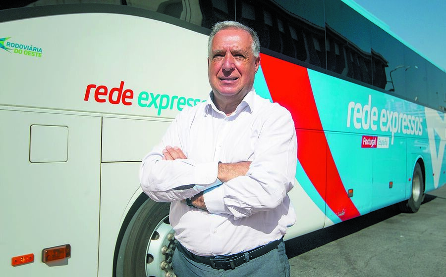 Carlos Oliveira, diretor-geral da RNE, diz que está ainda em análise a manutenção, ou não, do “lay off” na empresa em agosto.