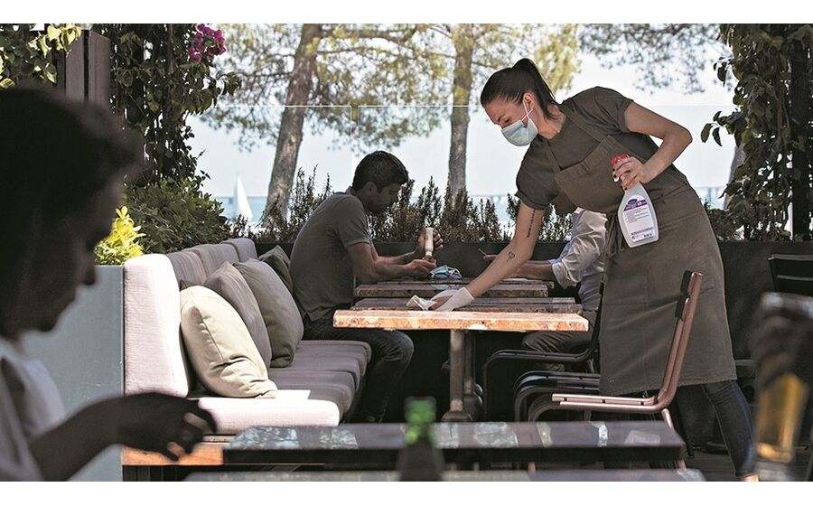 O apoio à normalização de atividade estava previsto desde março mas os critérios foram ajustados. Ainda é preciso esperar que o IEFP lance candidaturas.