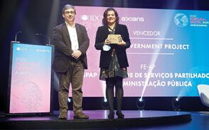 Estado com fatura mais eletrónica