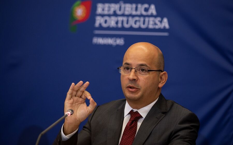 Por enquanto, o nível dos juros é aceitável, mas o peso da dívida no PIB vai ter de começar a diminuir. Esse é um dos desafios de João Leão.