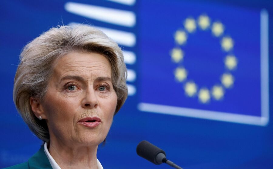 Devido à bazuca europeia, Comissão Europeia será chamada a pagar cerca de 15 mil milhões por ano a partir de 2027.