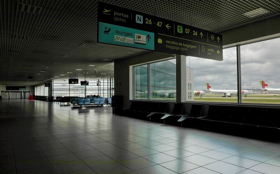 Desde o início de julho do ano passado que a emissão de títulos de transporte aéreo está sujeita ao pagamento da taxa de carbono.
